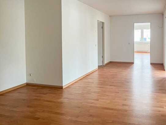 ** Top gelegene Büroeinheit im Zentrum-Süd | Küche | Bad mit Wanne | Gäste-WC | Balkon **