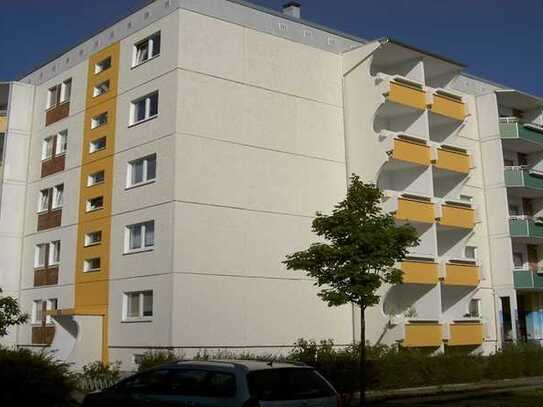 Schöne 3-Raum-Wohnung in Rostock - Dierkow