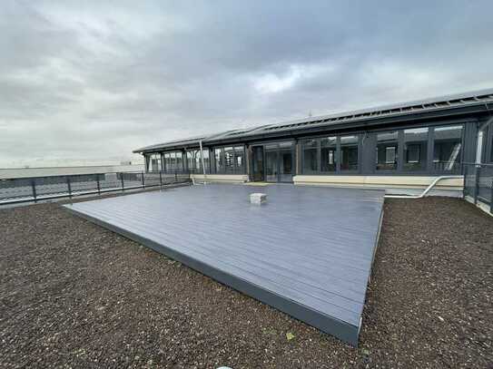 Penthouse-Büro mit Dachterrasse auf dem "Cologne Office Campus Ossendorf"