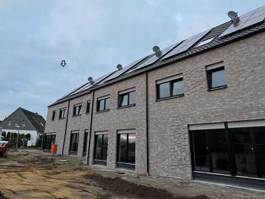 Energieeffizientes Reihenendhaus im Baugebiet Haselbach auf Erbpachtgrundstück