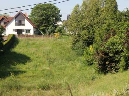 Baugrundstück mit Hanglage in schöner Wohnlage von NK-Niederwennerscheid