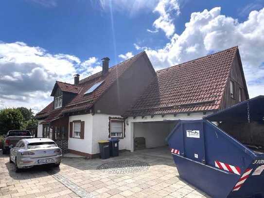 Zweifamilienhaus mit 2 Whg., Garage, 135m² Wfl. auf 686m² Grund in Markt Indersdorf