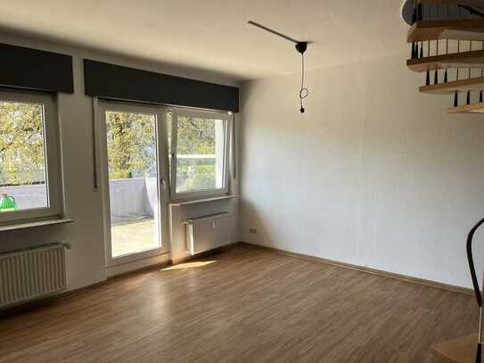 Modernisierte 4-Zimmer-Wohnung mit Balkon und Einbauküche in Bad Iburg