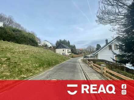 Attraktiv gelegenes Baugrundstück in Südhanglage mit Weitblick über den Rursee in Woffelsbach!