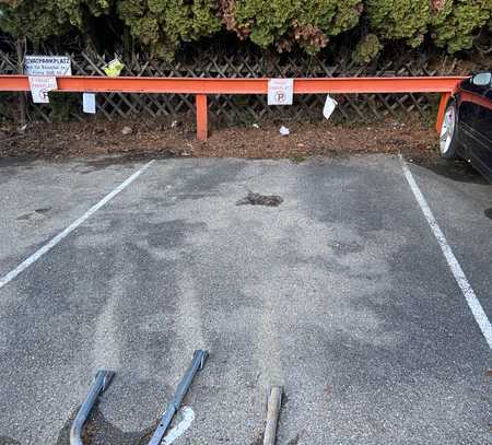 Stellplatz/ Parkplatz in guter Lage nahelegend an Hauptstras