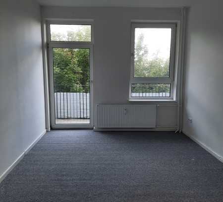 ruhige 2,5-Zimmer-Wohnung in Hafennähe