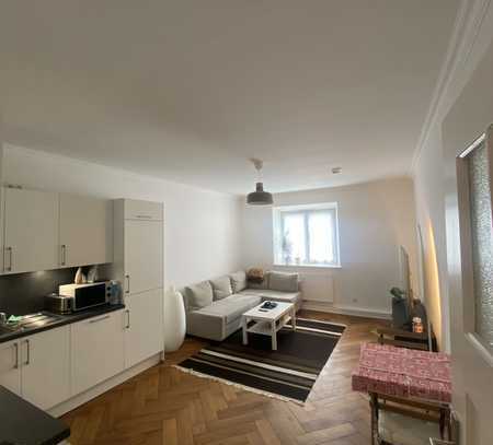 Wohnungstausch: biete wunderschöne 3-Zi-Wohnung an. Suche 2 Zimmer max 1250 warm.