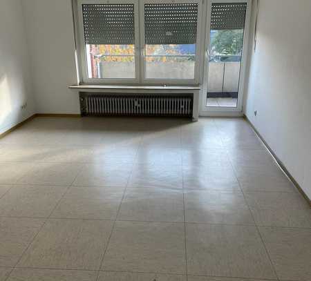 3 Zimmer-Wohnung mit Balkon