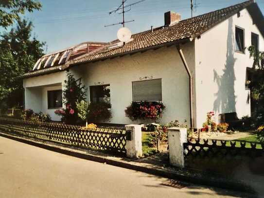 Traumhaftes Haus mit viel Potenzial in absolut ruhiger Lage