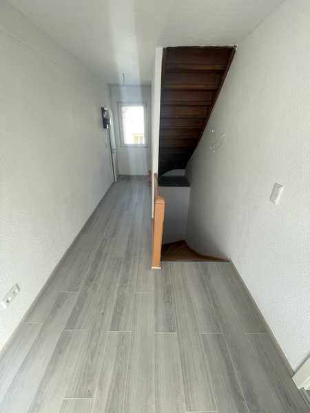                                                               Gro&szlig;z&uuml;gige 9-Zimmer-Wohnung in Schmitten                                                       in Schmitten (Hochtaunuskreis)