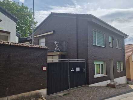 Renditeanleger Aufgepasst !!! 3 Wohnungen in Obrigheim