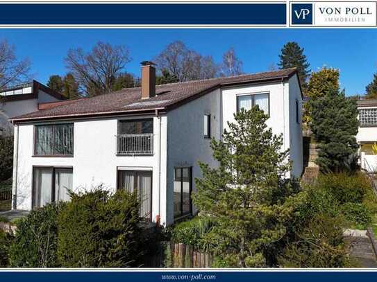 Hier finden Sie das Besondere mit Fernblick! Reizvolles Familienhaus in gesuchter Lage