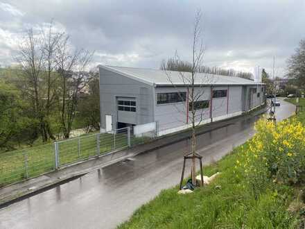 Moderne Hallenfläche