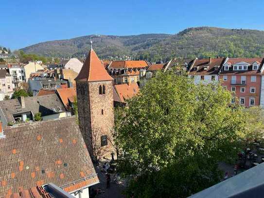 Seltene Gelegenheit! Maisonette Wohnung am Marktplatz in Heidelberg-Neuenheim mit Schlossblick