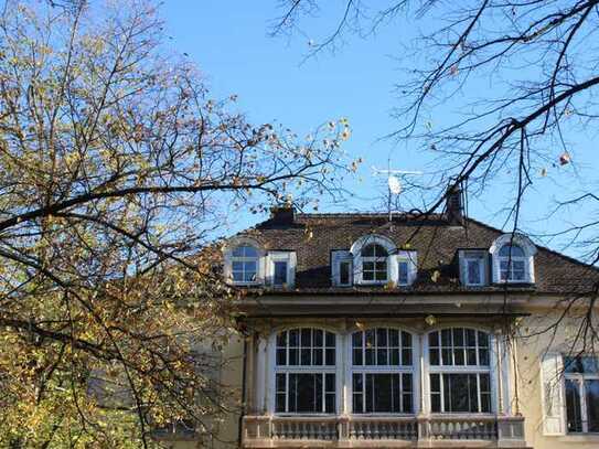 Wohnung mit Charme! Nähe Festspielhaus!