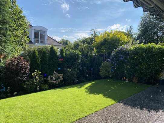 Schöne 3-Zimmer-Erdgeschosswohnung mit Balkon und Terrasse mit Garten