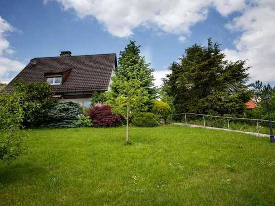 schönes Einfamilienhaus in ruhiger Hanglage