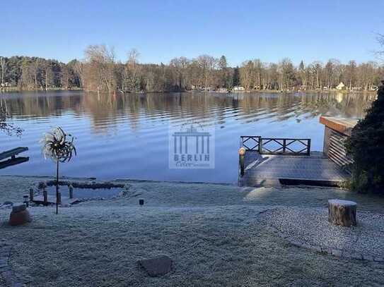 Einzigartiges Wassergrundstück direkt am Wald