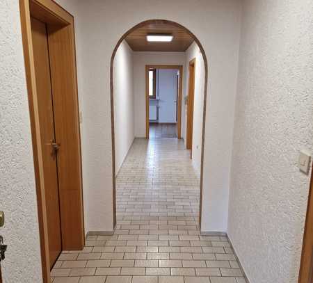 Freundliche 3-Zimmer-DG-Wohnung in Julbach