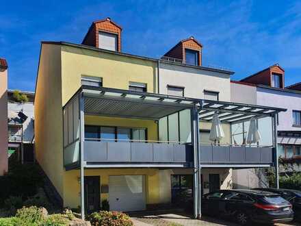 RESERVIERT! Neuwertiges 1-Familienhaus mit herrlicher Aussicht in HD-Emmertsgrund