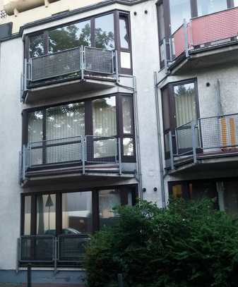 Nachmieter gesucht. Gepflegte 2-Raum-Wohnung mit Balkon und Einbauküche in Bonn-Bad Godesberg