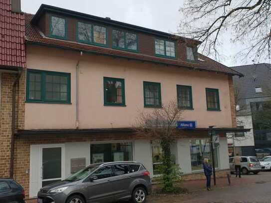 Porta-Hausberge zentral: Loggia, 2 Zimmer, 2 x Duschbad