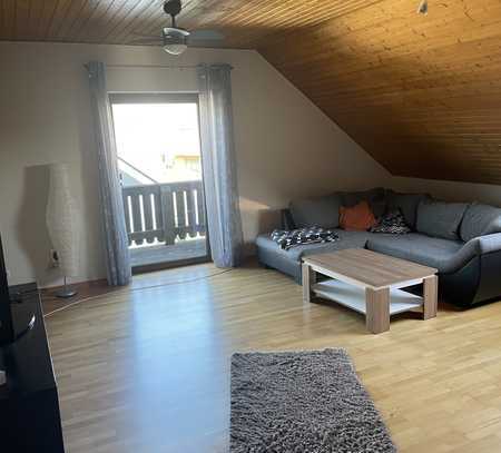 Schöne 3-Zimmer-Dachgeschosswohnung mit Balkon in Büdingen-Rohrbach