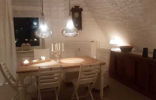 Charmante 5-Zimmer-Dachgeschosswohnung in Frankfurt am Main