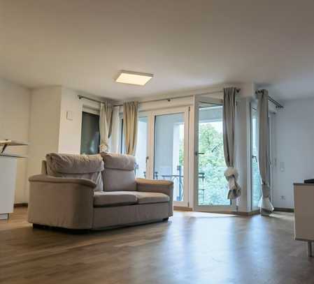 Schöne, geräumige ein Zimmer Wohnung in Muenchen, Ludwigsvorstadt-Isarvorstadt