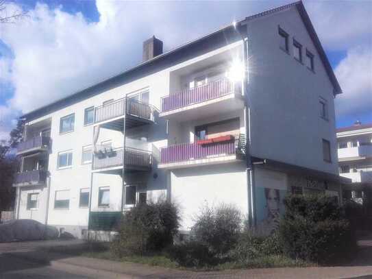 SEEHEIM, Helle 3-Zimmer-Dachgeschoss-Wohnung