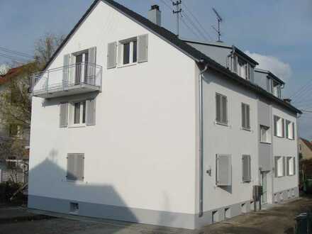 Pleidelsheim: 3-Zimmer-DG-Wohnung mit Balkon und Einbauküche in