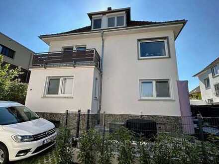 GEMÜTLICHE/TEILMÖBLIERTE 2-ZIMMER WHG IN TOP LAGE VON BAD VILBEL ZU VERMIETEN