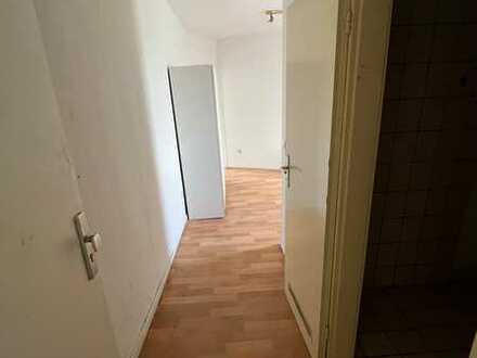 Schönes Ein Zimmer-Dachgeschoss Apartment in Duisburg-Fahrn