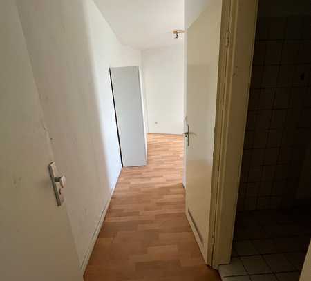 Schönes Ein Zimmer-Dachgeschoss Apartment in Duisburg-Fahrn