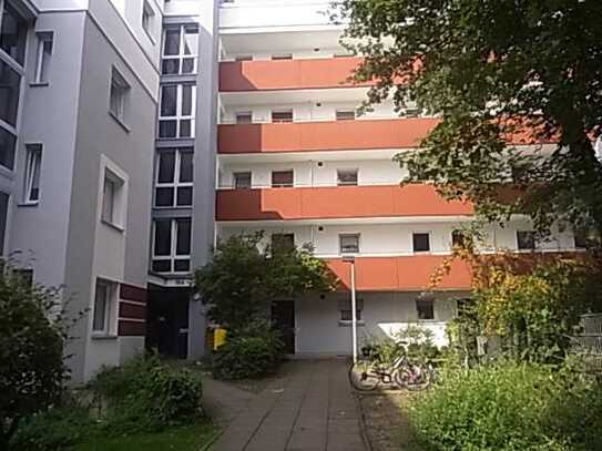 Erstbezug nach Renovierung: 4-Zimmer-Wohnung mit 92,71m²