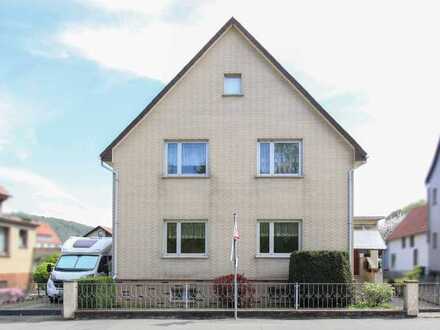 Grüne Oase: EFH mit viel Platz für die Familie dank 6 Zimmern, Garten und Stellplatz