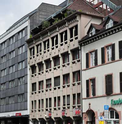 Großzügige, helle Büro-, Praxisräume im Zentrum von Freiburg