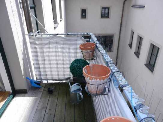 „Wohnen im Herzen der Altstadt" 2 Zimmer mit Balkon