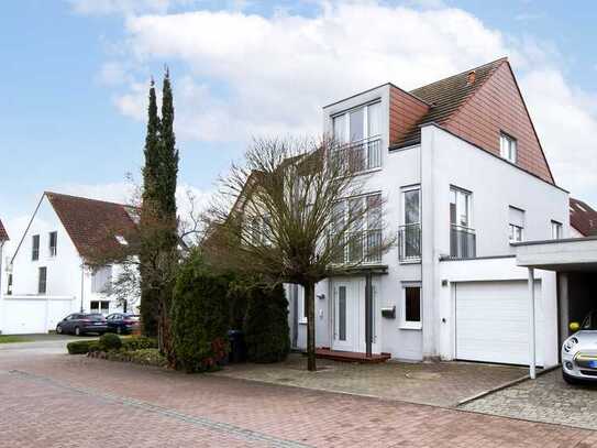 Großzügige Doppelhaushälfte in Mühltal mit Garage und Stellplatz im Freien