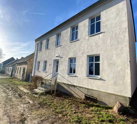 Teilsaniertes Mehrfamilienhaus mit Potential