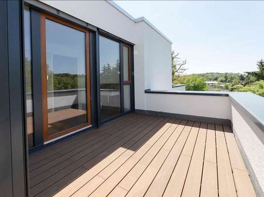 "Skyline-Blick" - Exklusives, modernes Stadthaus mit Garten und Dachterrasse in Sachsenhausen-Süd