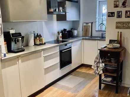 Topmoderne 3 Zimmer, EBK, Bad, Balkon und schnelles Internet inklusive
