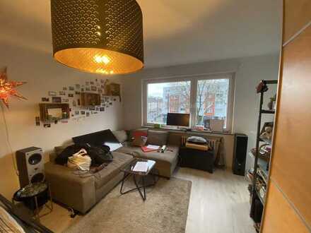 18qm Zimmer mit Balkon in 2er WG in Zollstock