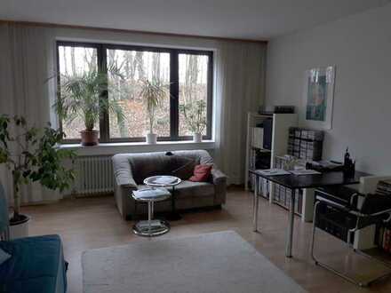 Ruhige 2-Zimmer Etagenwohnung mit Balkon in Ac-Laurensberg