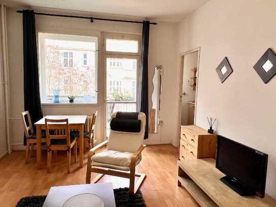 Gemütliche, komplett möblierte Singlewohnung nahe Bayrischer Platz!