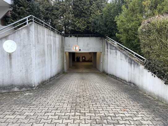 1 Tiefgaragen-Stellplatz "Beim Wasserturm" in Waiblingen