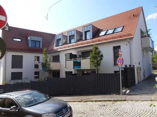 3 Zi.-Wohnung im EG, 83,36 qm mit EBK, Terrasse, Garten, TG, in Röthenbach a.d. Peg.