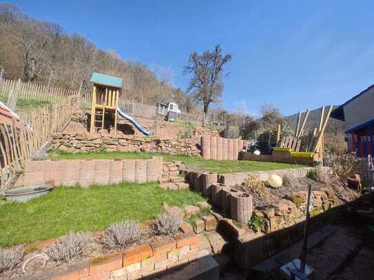 Modernes EFH in ruhiger Lage | Pelletheizung | Großer Garten | 2 Stellplätze