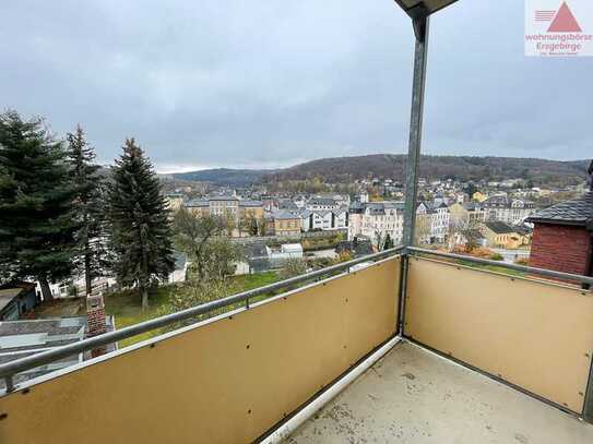 3-Raum-Wohnung mit Balkon auf dem Zeller Berg von Aue