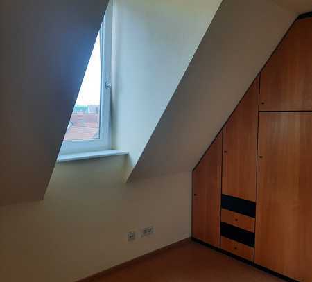 Geschmackvolle 2-Raum-Maisonette-Wohnung mit gehobener Innenausstattung in Nidderau